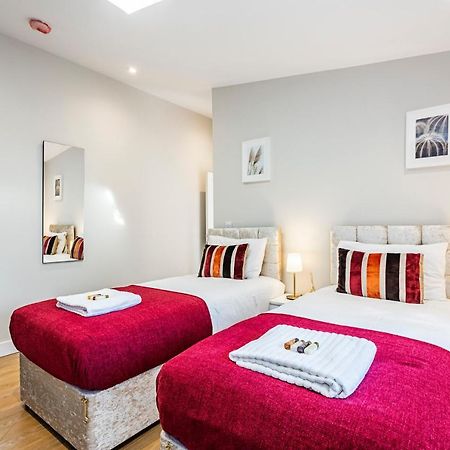 South Woodford 2 Bed En-Suite House Londres Exterior foto